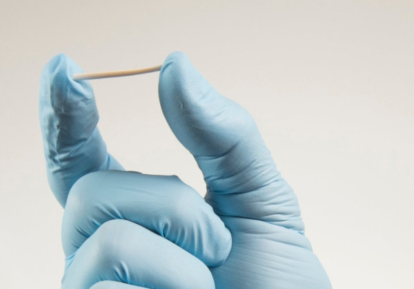 MP-BA pede interdição de empresa alvo de irregularidades na produção de implantes hormonais