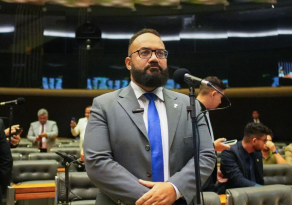 Leandro de Jesus diz que assassinato de PM representa ‘falência da segurança pública’