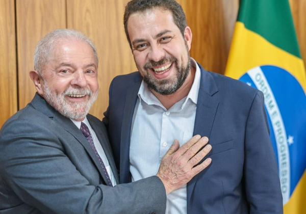 Sem federação, líderes do PSOL dizem que Boulos se filiará ao PT; ministro nega