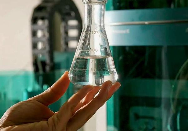 Não há registro de casos de intoxicação por metanol na Bahia, diz secretaria