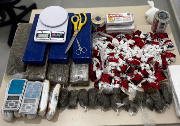 Polícia apreende mais de 10 kg de drogas em casa usada como depósito