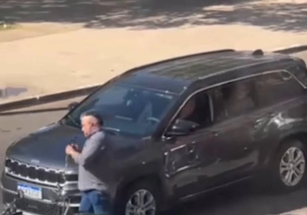 Vídeo mostra senador dando carona a investigado no esquema do INSS