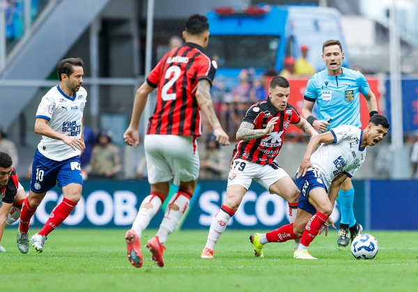 CBF nega pedido do Vitória e mantém horário de Ba-Vi