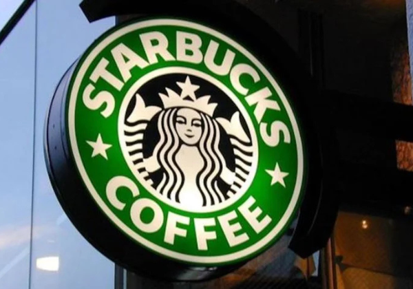 Starbucks anuncia fechamento de centenas de lojas nos EUA e novas demissões