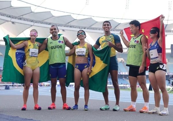 Brasil faz história e termina Mundial de Atletismo Paralímpico em 1º