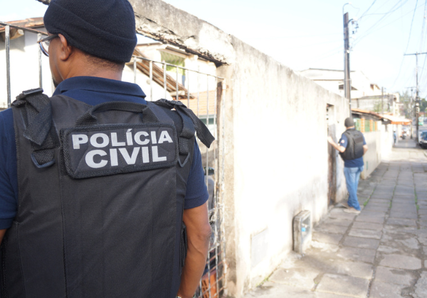 Pedreiro é preso suspeito de estuprar criança de cinco anos no interior da Bahia