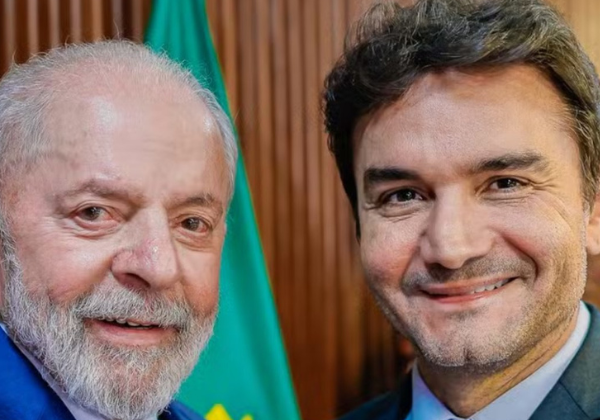 Lula critica pressão de partidos sobre ministros que resistem a deixar governo: ‘pequenez’
