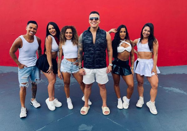 Mambolada lança música e clipe em nova fase da banda