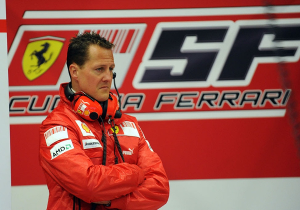 Piloto australiano é acusado de estuprar enfermeira de Michael Schumacher
