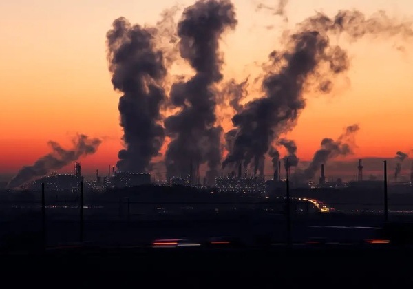 Concentração de CO² atingiu níveis recordes em 2024, alerta ONU