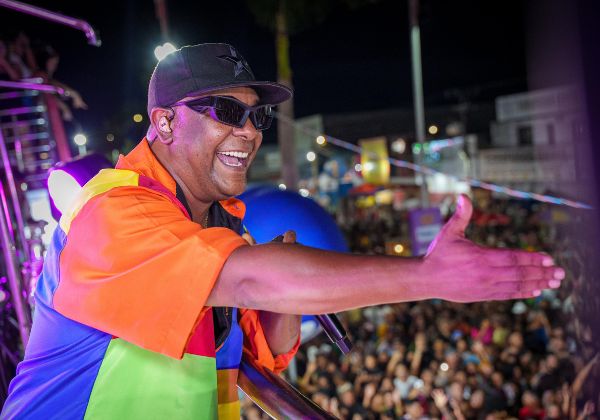 Márcio Victor anuncia o Arrastão do MV na Liberdade para 18 de outubro com Psirico e convidados