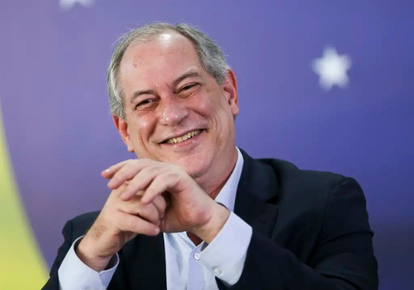 Ciro Gomes deixa PDT após aproximação do partido com PT no Ceará