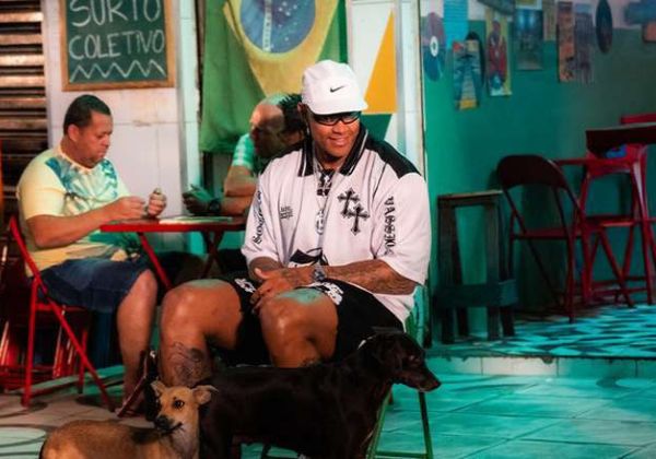 Léo Santana lança clipe da música ‘Surto Coletivo’