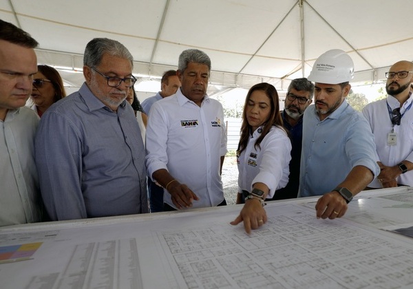 Governador assina ordem de serviço para construção da Maternidade Regional do Vale do Jiquiriçá