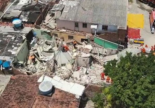 Desabamento deixa dois mortos e feridos em Olinda (PE)