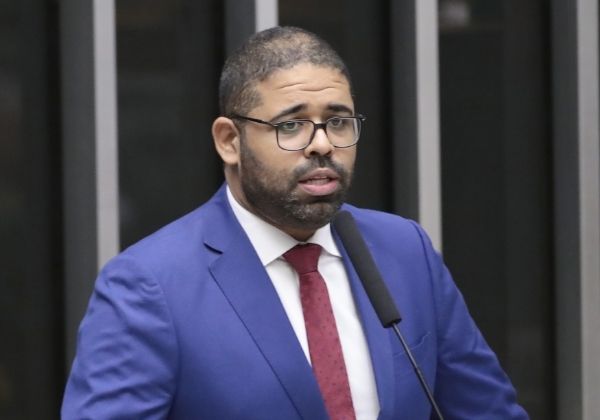 Secretário de Jerônimo defende PEC da Segurança e diz que ‘valentia’ de Caiado não resolve questão