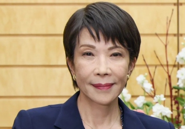 Japão elege primeira-ministra mulher pela primeira vez na história