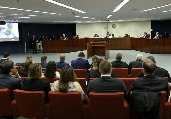 STF retoma julgamento dos réus do Núcleo 4 da trama golpista