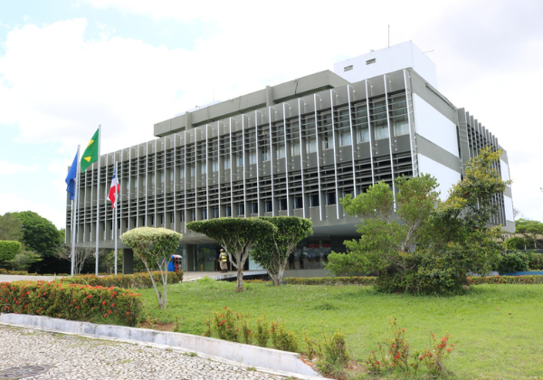 Bahia reduz dívida e mantém finanças públicas saudáveis