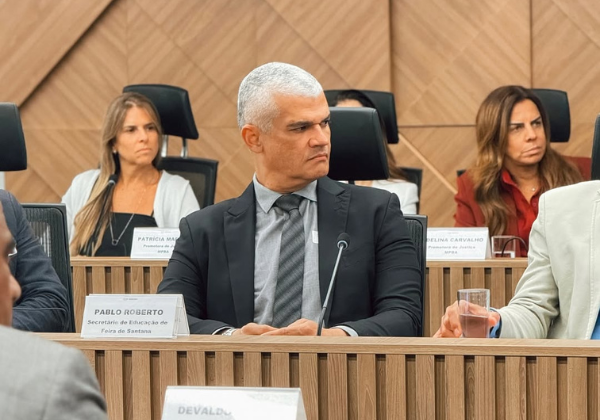 Vice-prefeito de Feira é assaltado durante congestionamento na BR-324