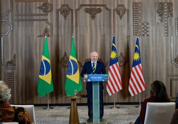 Lula admite erro ao anunciar candidatura na Indonésia: ‘Foi um lapso, não tenho voto lá’