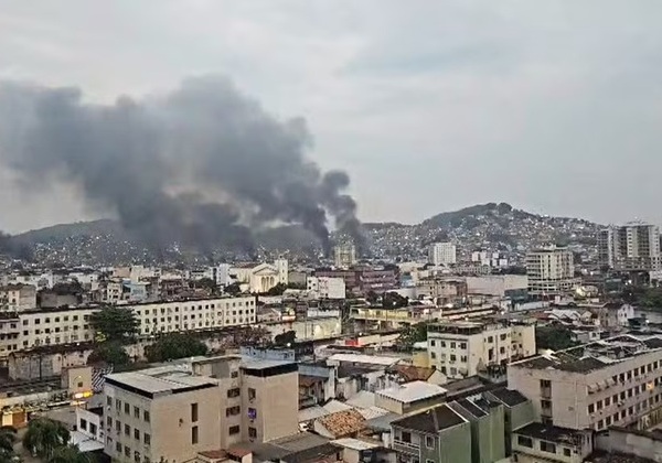 Megaoperação com 2.500 policiais tenta prender 100 traficantes do Comando Vermelho no Rio