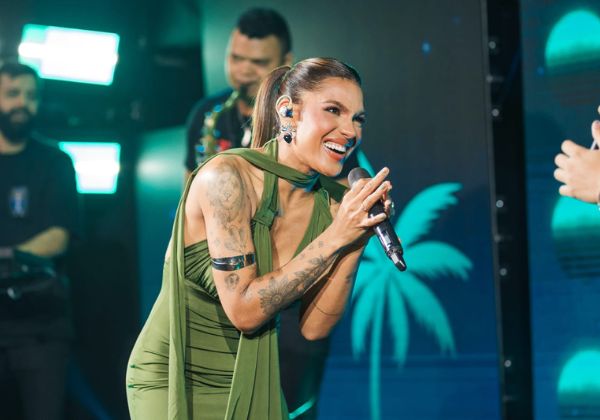 Cantora Tays Reis realiza show em Salvador dia 1⁰ de novembro