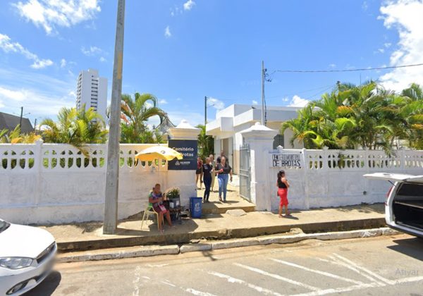 Cemitérios municipais de Salvador terão horário especial e missa no Dia de Finados