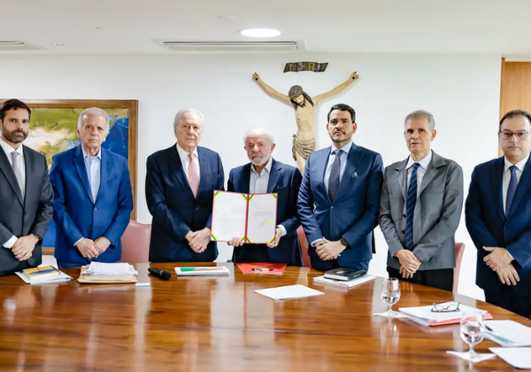 Lula envia ao Congresso Projeto de Lei Antifacção com endurecimento de penas