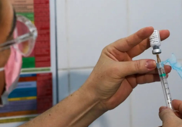 Anvisa deve aprovar vacina da dengue do Butantan até dezembro, afirma Padilha