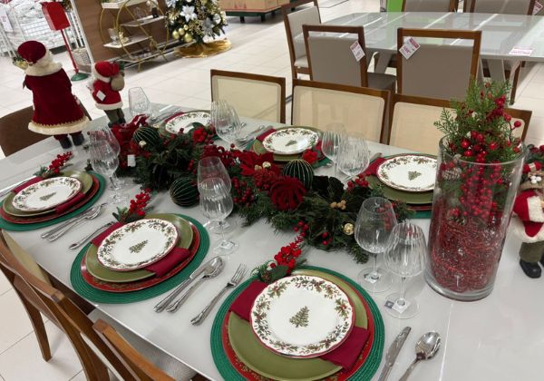 Natal com estilo: Ferreira Costa antecipa tendências com magia natalina