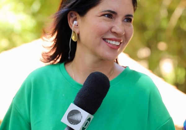 Após 25 anos, jornalista Adriana Oliveira é demitida da TV Bahia 