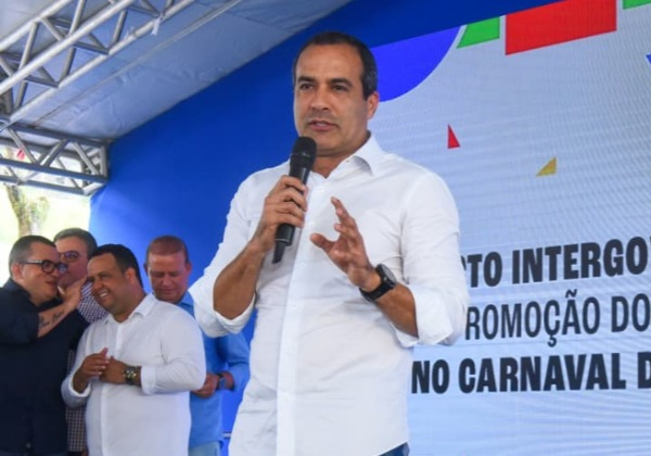 Capital baiana firma pacto para valorizar trabalhadores do Carnaval