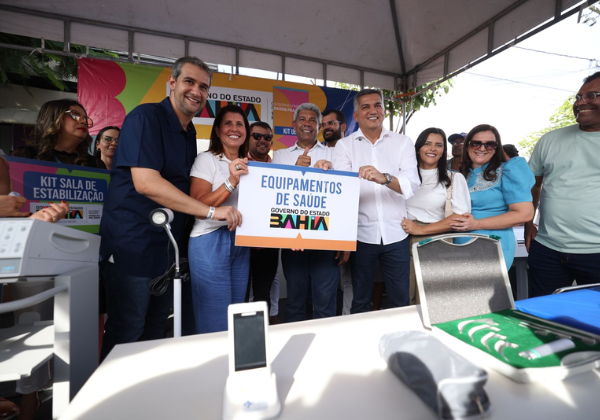 Jerônimo anuncia pacote de R$ 200 milhões e reforça desenvolvimento em Riachão do Jacuípe