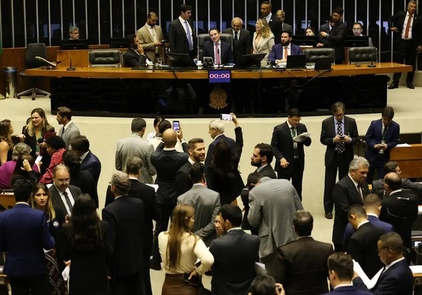 Após adiamentos e turbulência política, PL Antifacção será votada nesta terça-feira (18)