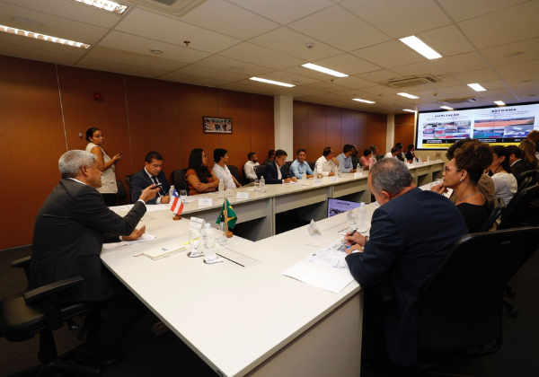 Jerônimo anuncia mais de R$ 80 milhões em obras e investimentos para Miguel Calmon