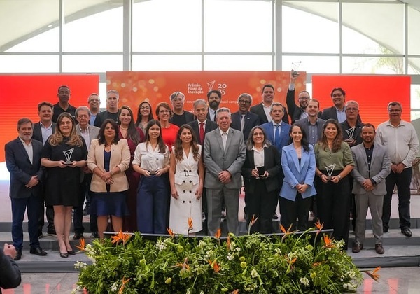 Dois projetos da Bahia são finalistas em concurso com presença de ministra