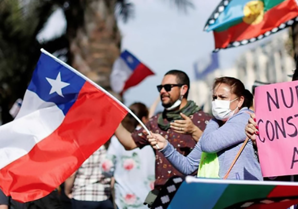 Chile vai às urnas em eleição presidencial marcada por disputa acirrada