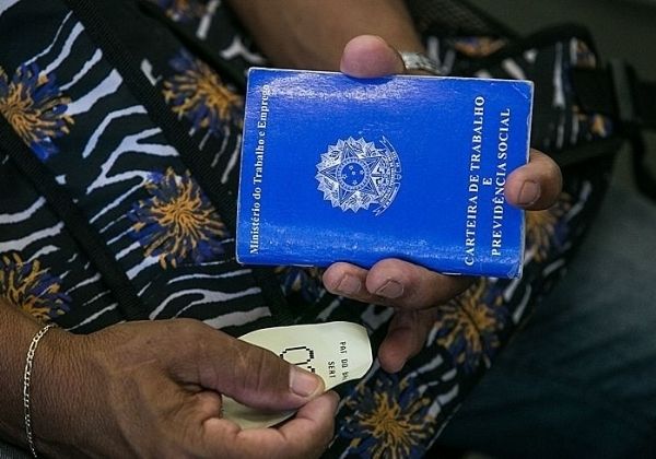 Os Negros e o Mercado de Trabalho no Brasil