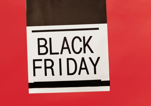 CDL Salvador projeta alta de 5% nas vendas durante a Black Friday de 2025