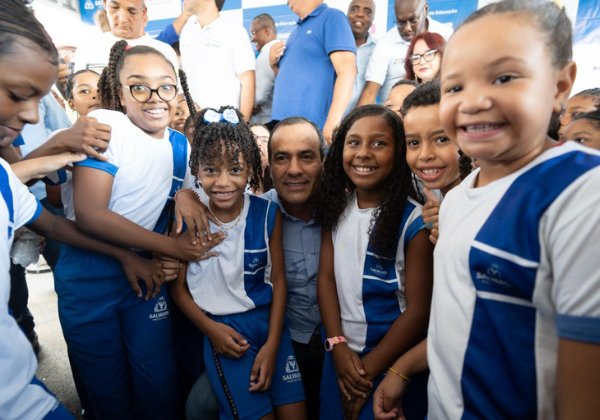 Prefeitura inaugura duas escolas no Alto das Pombas com mais de 500 vagas para Educação Infantil e Ensino Fundamental