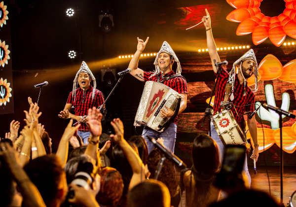 Banda Fulô de Mandacaru celebra 25 anos de história com audiovisual gravado na Bahia