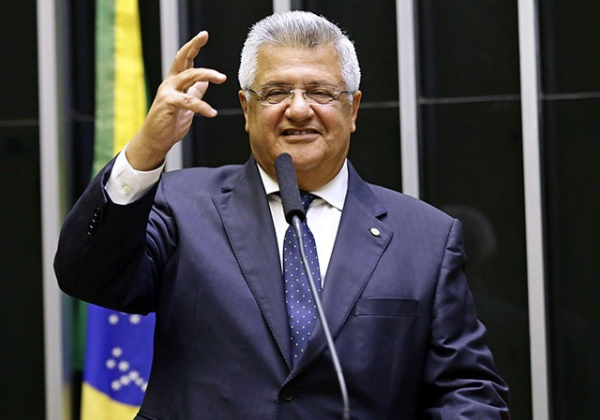 Deputado garante reeleição de Jerônimo em 2026 e diz Bahia terá a ‘eleição mais tranquila da história’