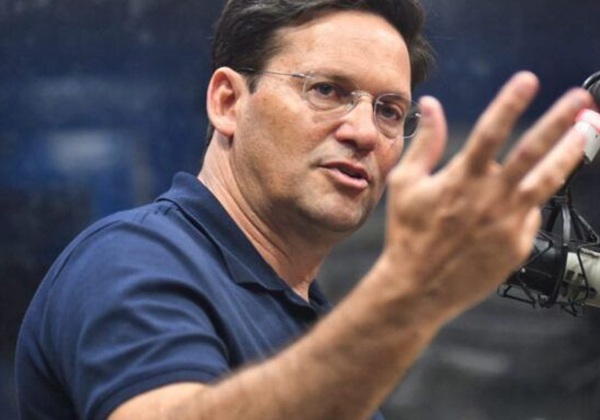 ‘Eduardo Bolsonaro e Alexandre Ramagem são perseguidos políticos’, diz João Roma