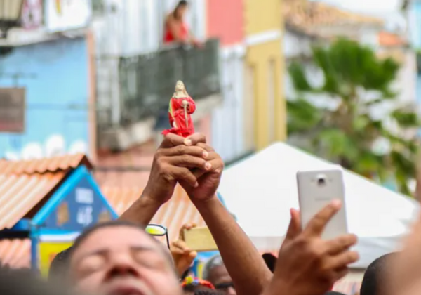 Devotos se preparam para celebrar tradicional Festa de Santa Bárbara no Pelourinho