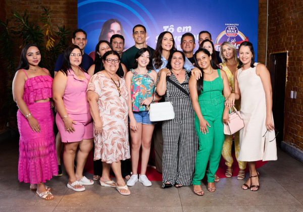 Ivete Sangalo se encontra com ganhadores da campanha São Braz em café da manhã exclusivo em Salvador