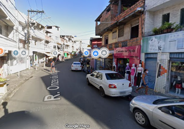 Traficantes fecham rua e executam jovem com cerca de 70 tiros na Santa Cruz