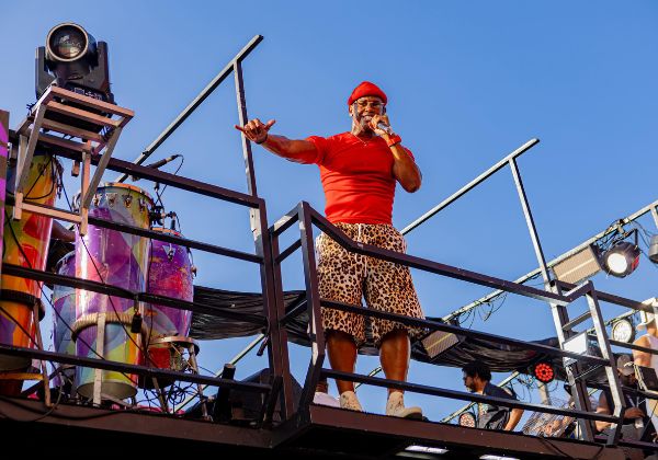 Arrastão do Muchacho reúne gerações em Cajazeiras ao som do Pagod’art