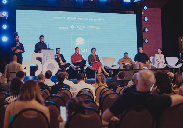 Convenção da Ademi-BA reúne autoridades e lideranças para debater futuro do mercado imobiliário na Bahia