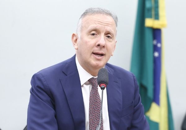 TCU livra deputado do PP suspeito de empregar funcionária fantasma